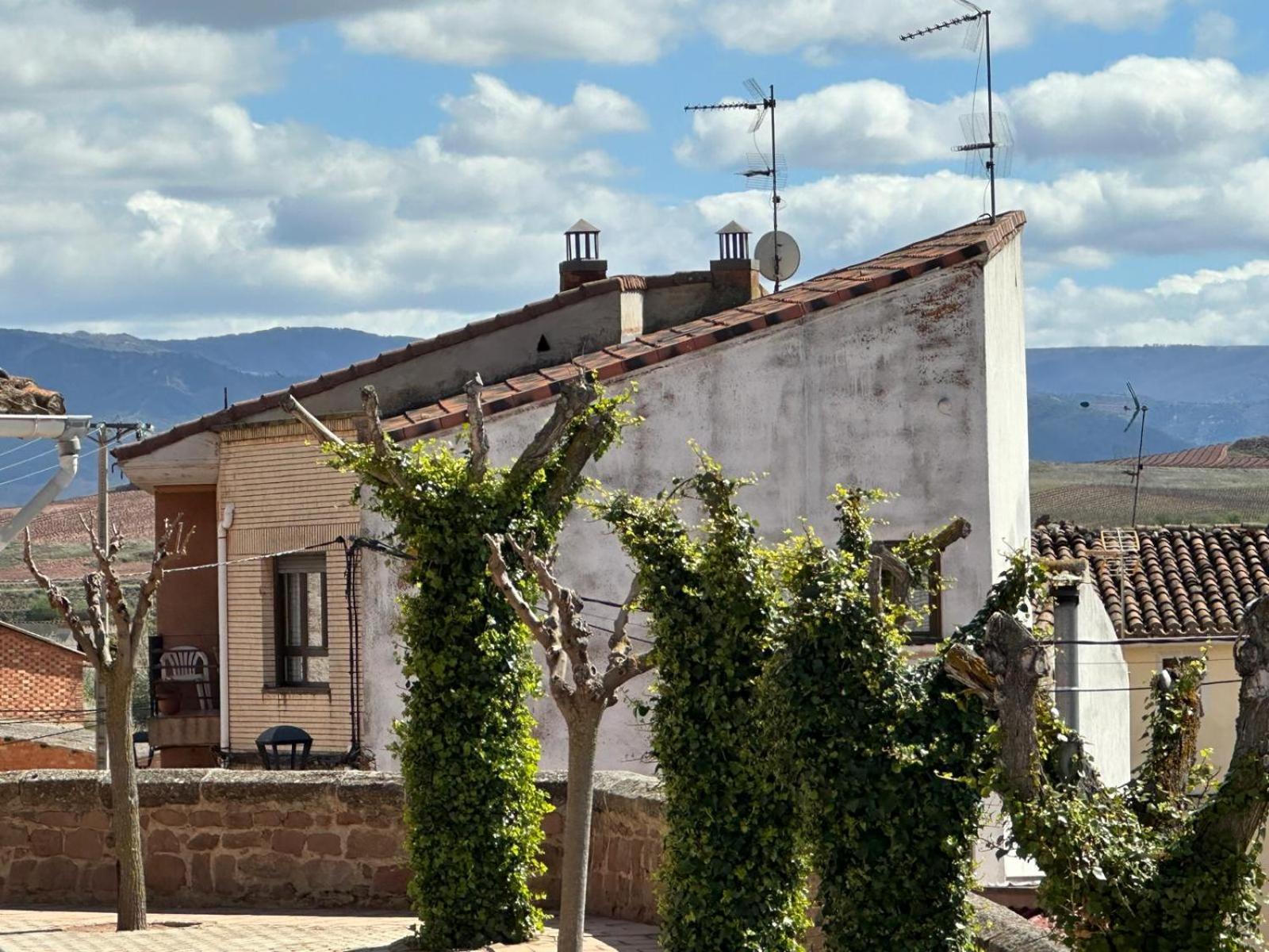 Casa Rural La Plaza Azofra Екстер'єр фото